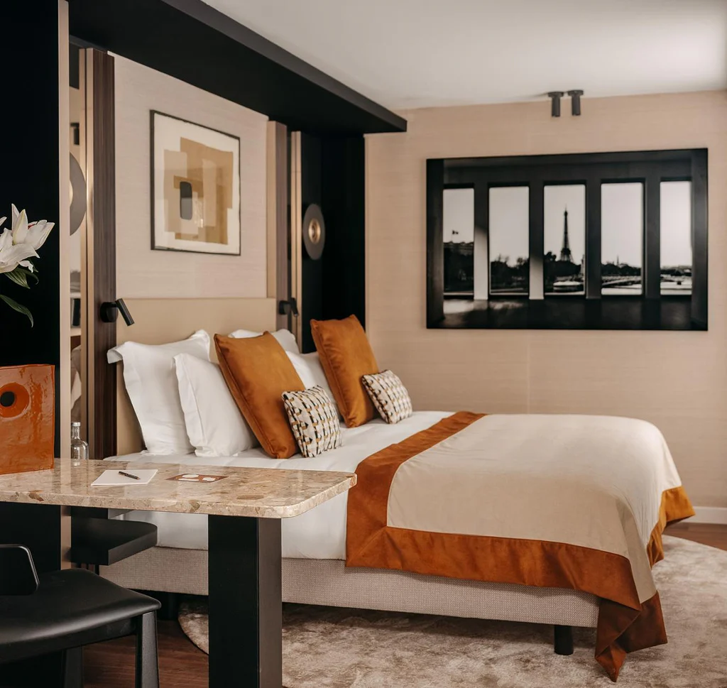 New Hotel in Paris Barnett Paris Room