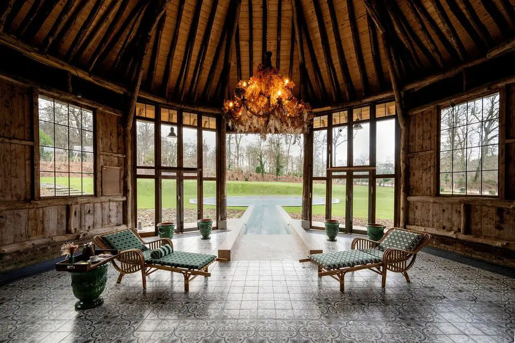 Discover Paris’s 3 New Hidden Gems 2025: Relaxing, Tranquil Escapes Just Outside the City 14 New Paris Hotel Abbaye des Vaux-de-Cernay