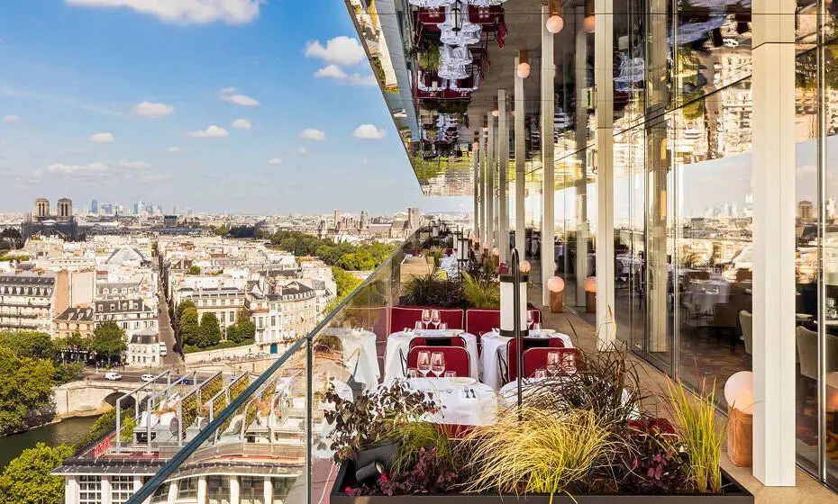 So/ Paris New Hotel Eiffel Tower